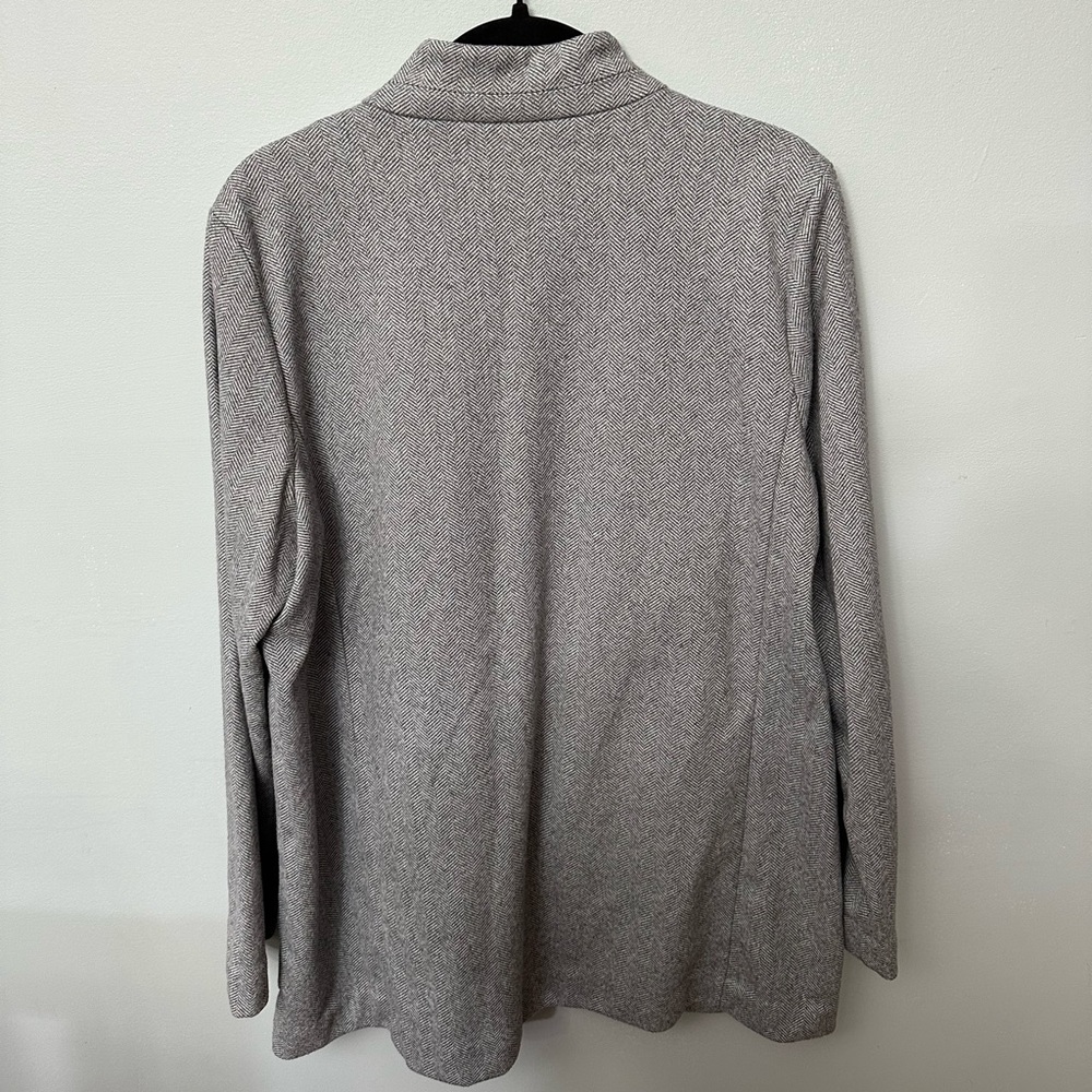 Gray blazer - Picture 2 of 3